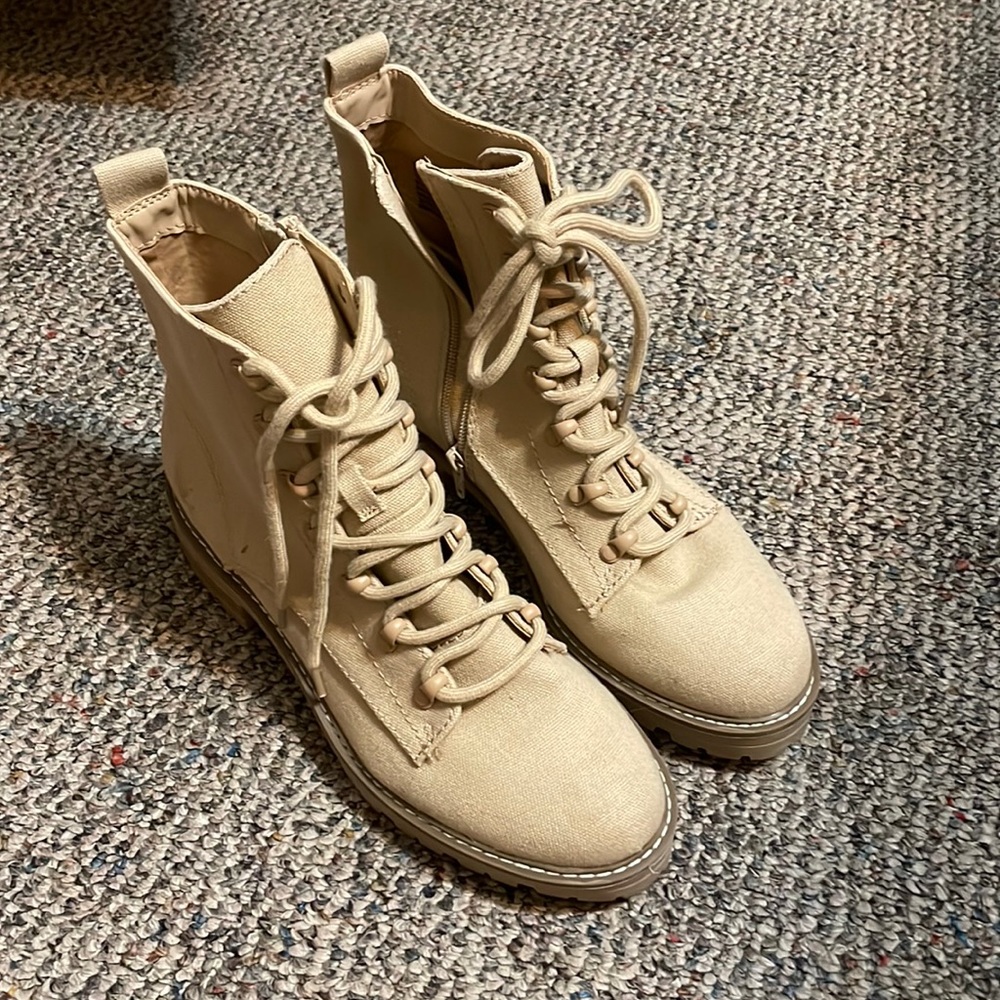 universal thread combat boots size 10